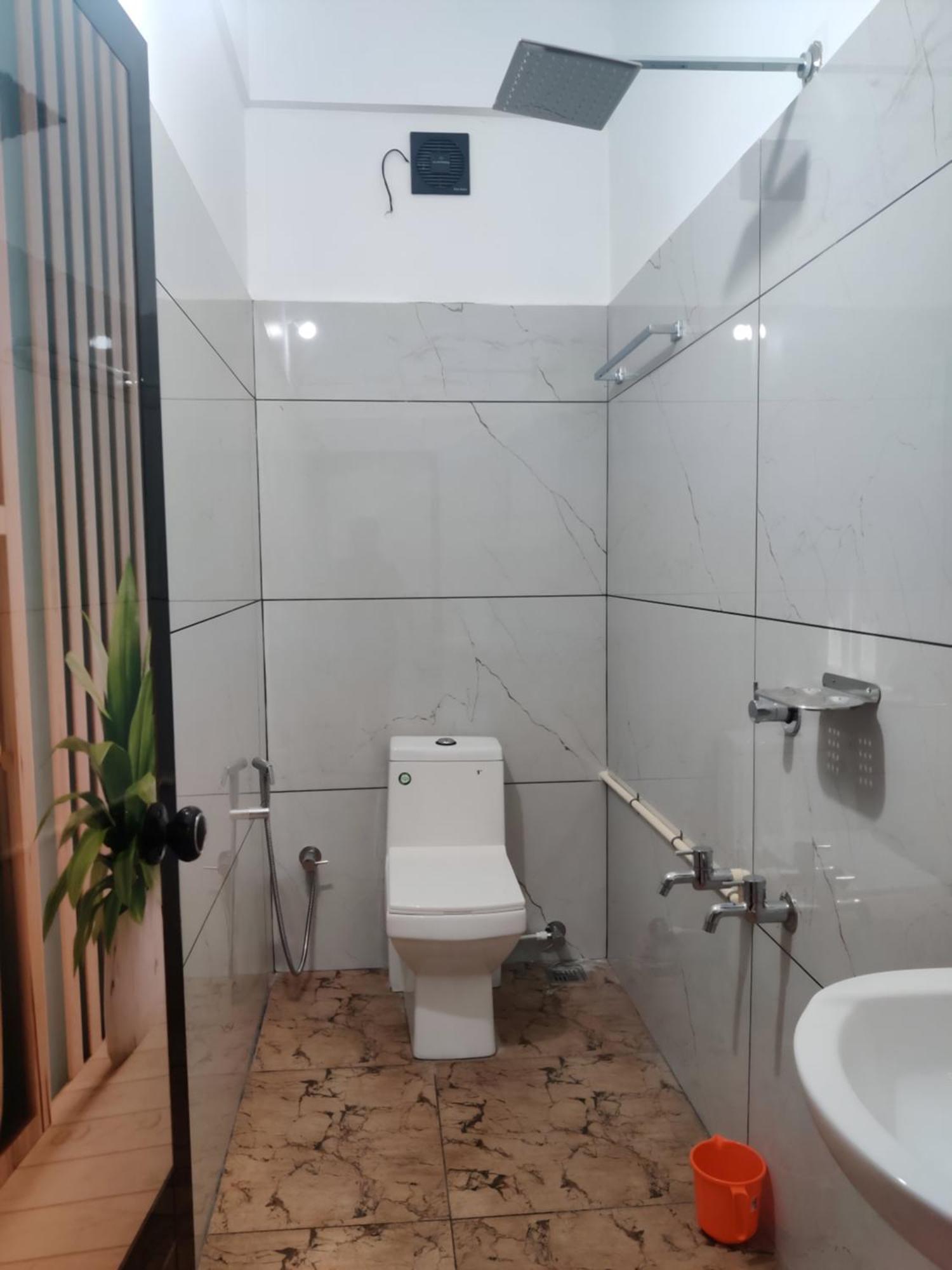 Spacious 2Bhk Near Airport Kochi 外观 照片